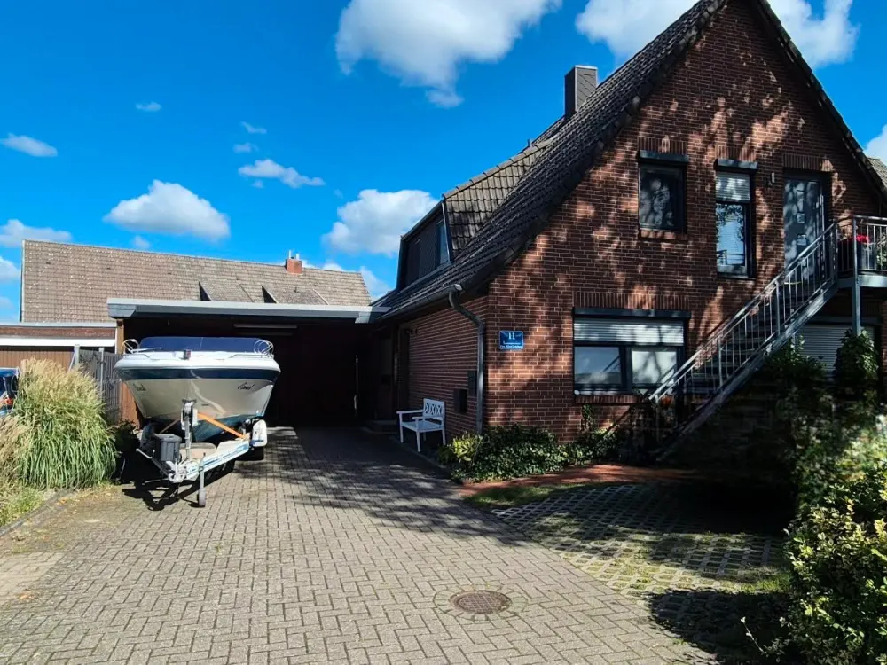 3-Zimmer Wohnung 105qm Garten Terrasse Carport Oyten