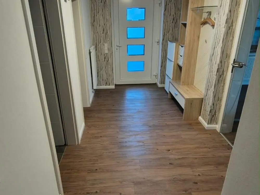 3-Zimmer Wohnung 105qm Garten Terrasse Carport Oyten