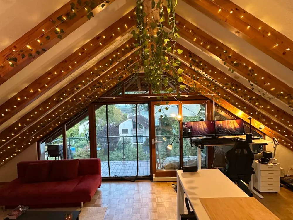 Schöne 2-Zimmer-Wohnung mit Balkon & Weitblick ab dem 04.10.2026
