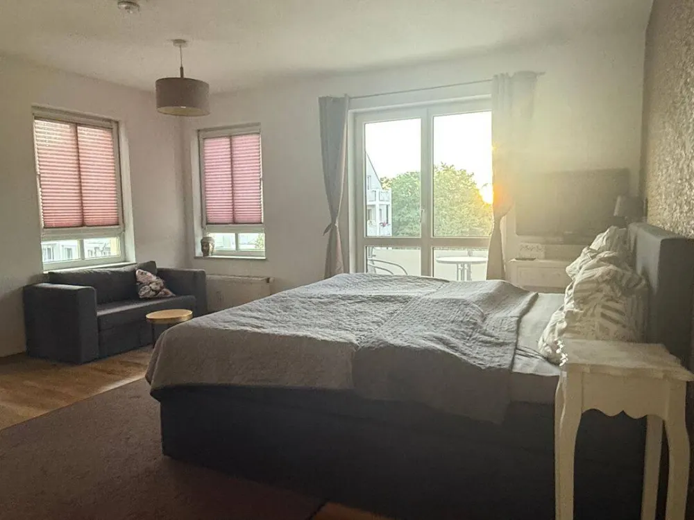 Super ruhiges, gepflegtes 1-Raum-Apartment, möbliert