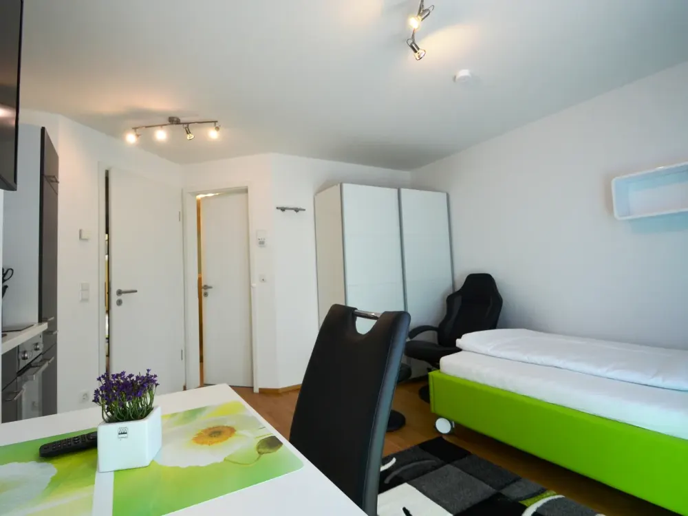 Apartment für 1 Person, komplett ausgestattet, zentral in Mörfelden