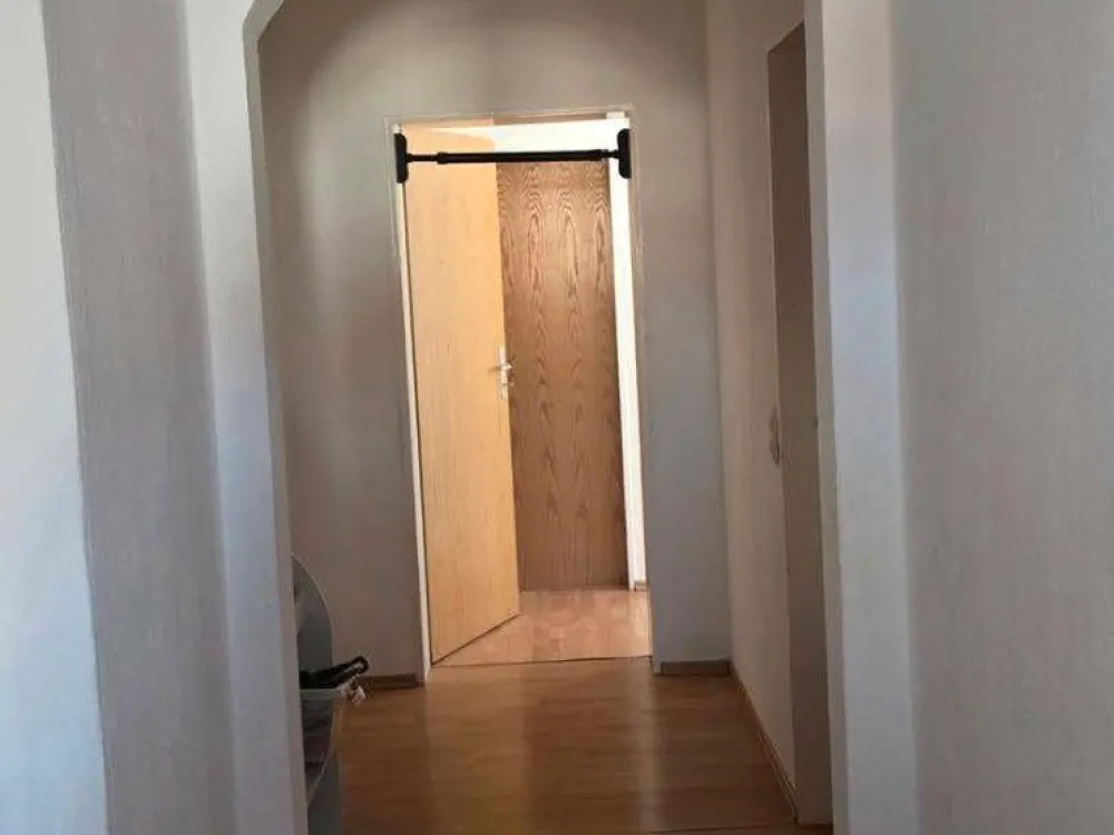 Dreizimmerwohnung in Helsa
