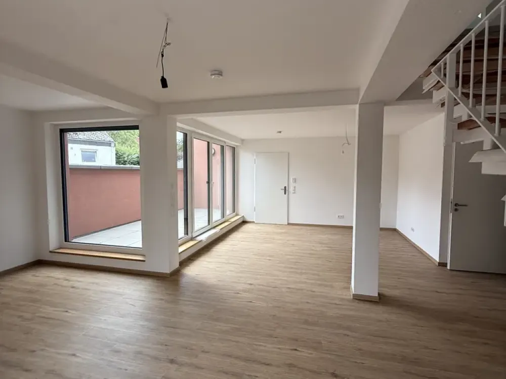 Helle Neubauwohnung mit modernem Wohnkomfort