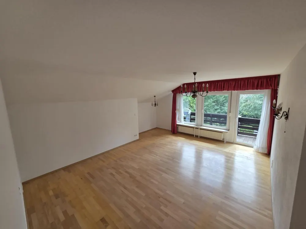 Ruhige 3-Zimmer-Wohnung (76 qm) in Dorfen zu vermieten