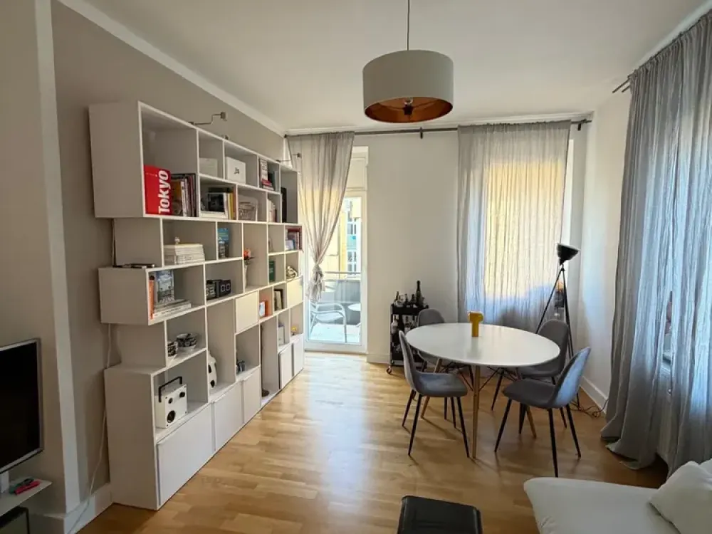 Helle 3-Zimmer Wohnung mit Balkon Terassenzugang in Stuttgart-Süd