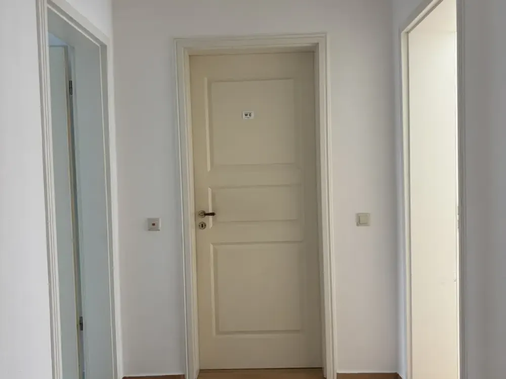 2 Zimmer Erdgeschosswohnung mit Gartenanteil