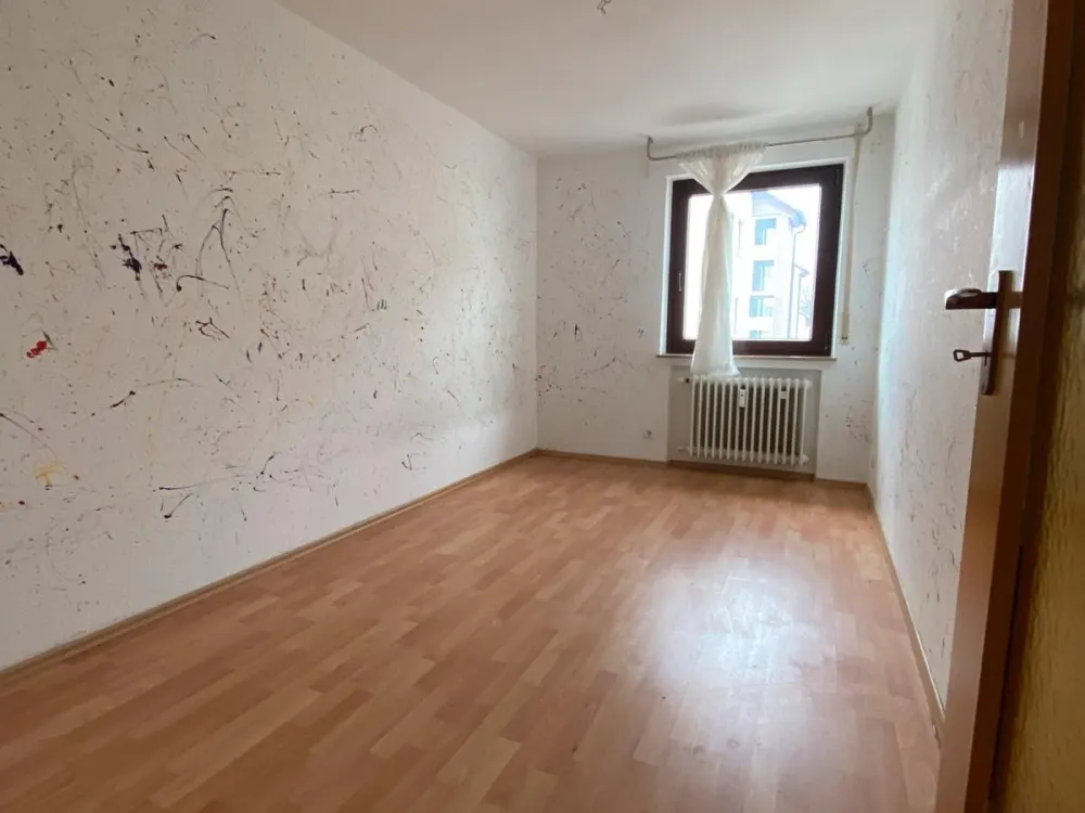 3-Zimmer Wohnung mit Balkon in Ditzingen-Hirschlanden zu vermiete