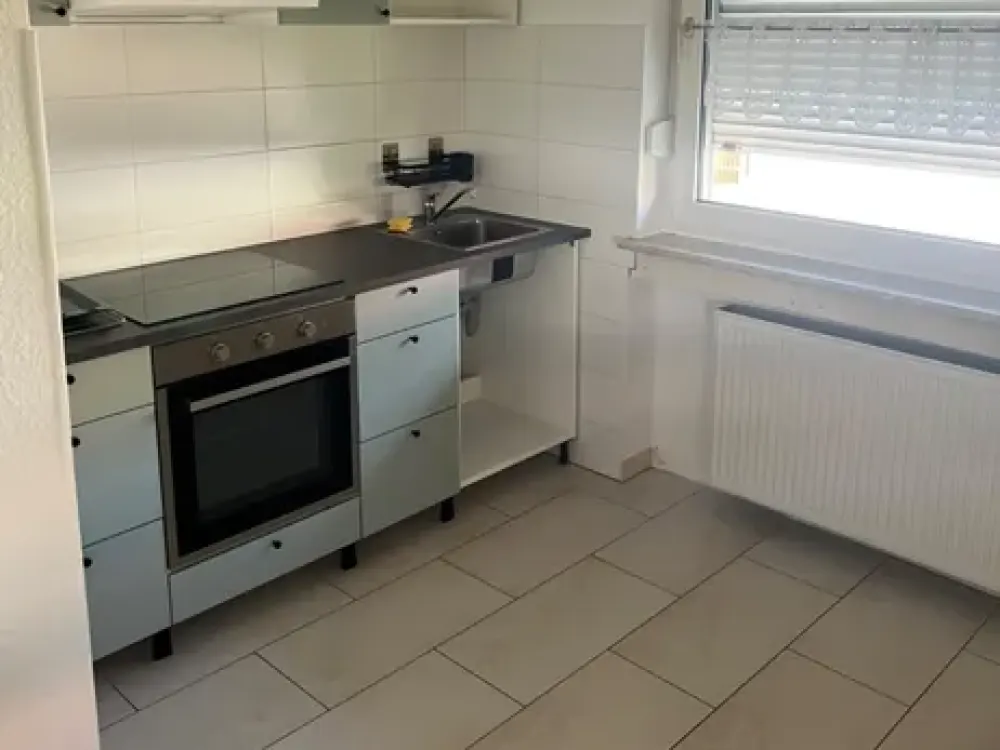 2 Rooms in Frankfurt Sindlingen Seeking Female Tenant!