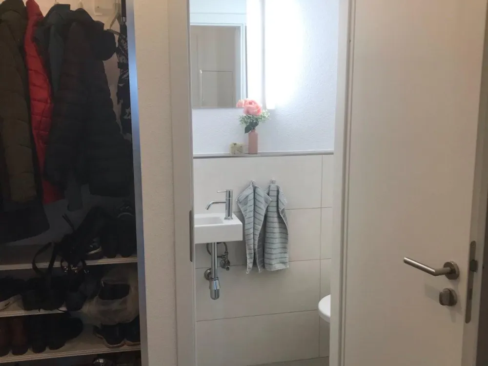 Hochwertig renovierte 3-Zimmer-Wohnung mit sonniger Terrasse