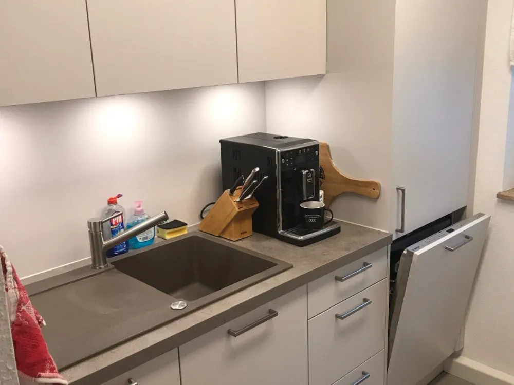 Hochwertig renovierte 3-Zimmer-Wohnung mit sonniger Terrasse