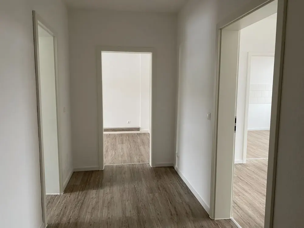 Central, Cozy and Modern: Your New Two-Room Apartment in Erfurt.