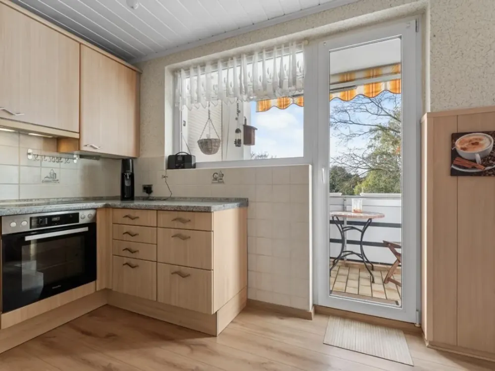 Living with Character: 3-Room Apartment in Bremen