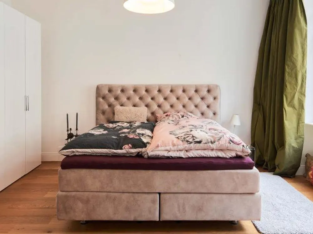 Traumhafte 2-Zimmer-Altbauwohnung im Agnesviertel