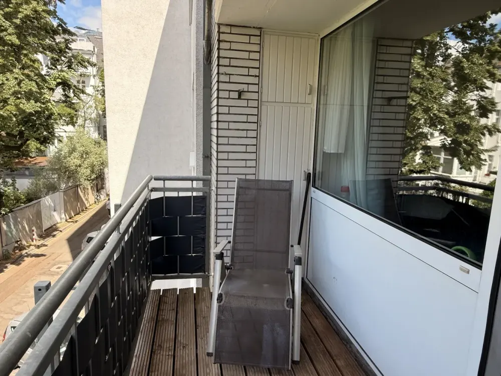 Helle 2-Zimmer-Wohnung mit Loggia in D-Pempelfort!