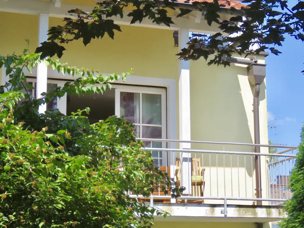 Beautiful 3-Room Apartment with South-Facing Balcony in Trudering, Munich