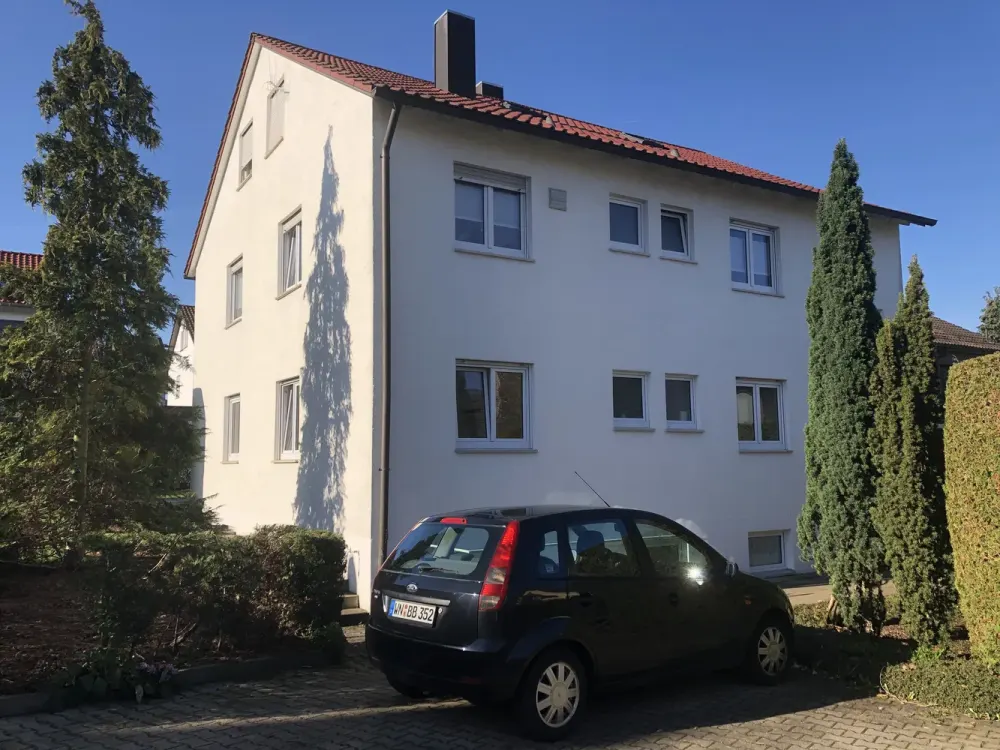 Stilvolle 4-Zimmer-Wohnung in Waiblingen-Neustadt - Wintergarten - Garage - Garten - Keller