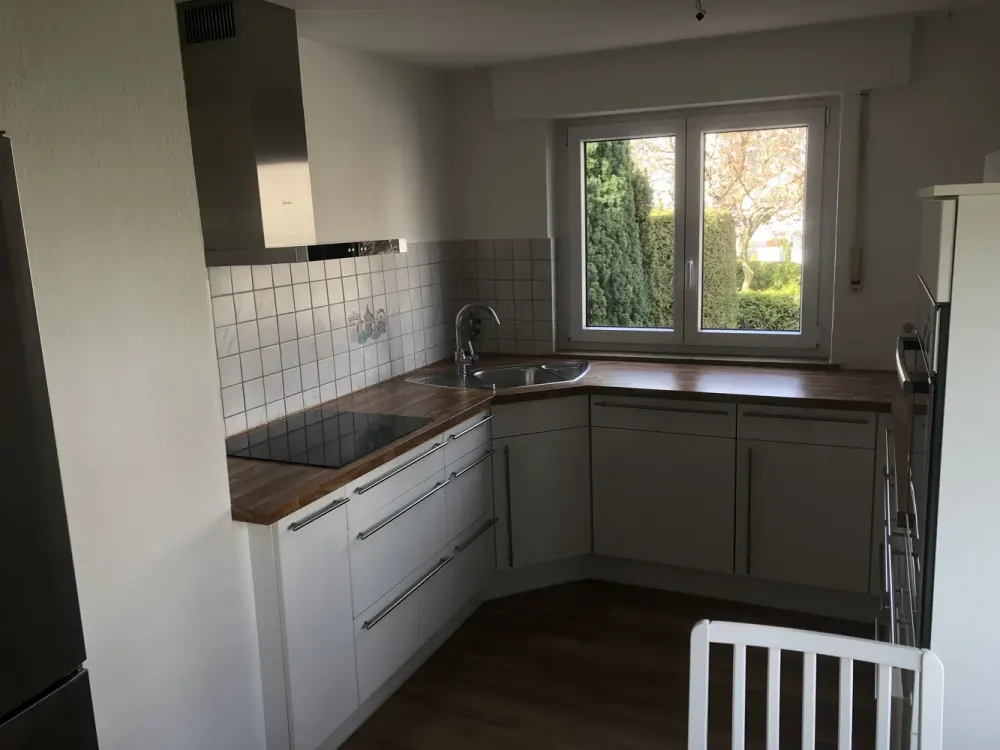 Stilvolle 4-Zimmer-Wohnung in Waiblingen-Neustadt - Wintergarten - Garage - Garten - Keller