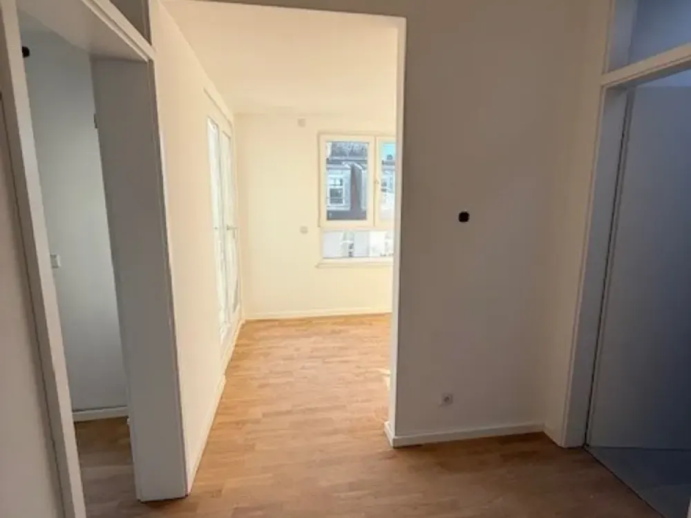 Modern & frisch saniert, Erstbezug in der Gotenstraße in Schöneberg!