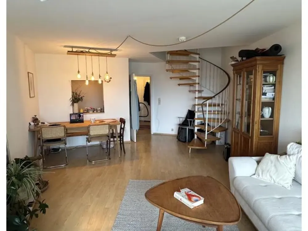Maisonette Wohnung in Neuhausen