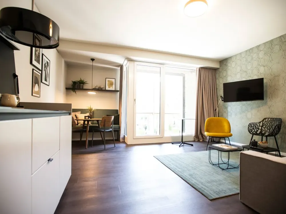 #behomie: Möbliertes Wohnen im Medienhafen mit All Inclusive Miete #athome