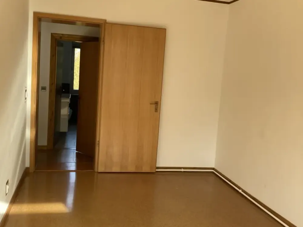 Gemütliche 4-Zimmer-Wohnung mit zwei großen Balkonen in Berlin Reinickendorf