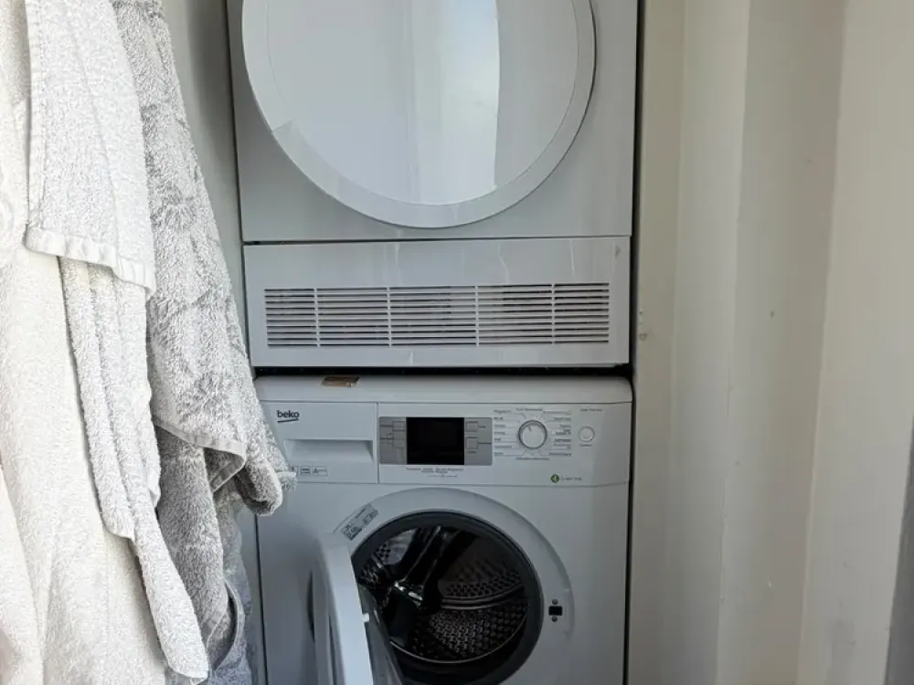 3 Zimmer Wohnung in der Kaiser-Friedrich-Promenade