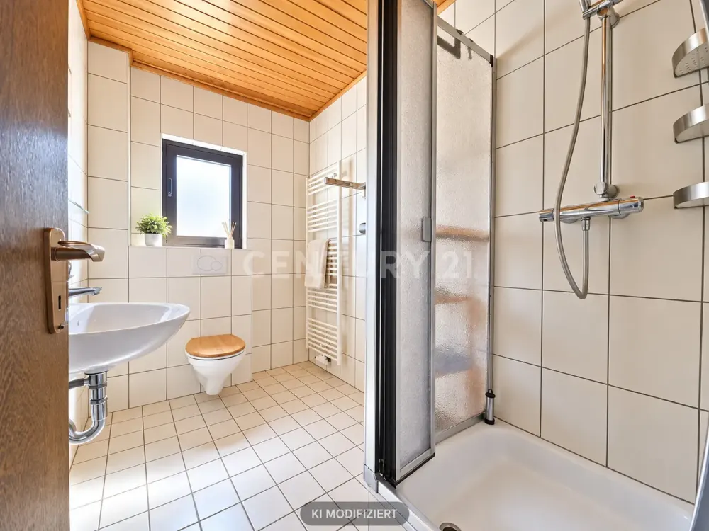Einziehen & Wohlfühlen, attraktive 3-ZKB-Wohnung mit Einbauküche