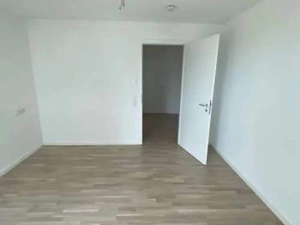 Helle 2-Zimmer-Wohnung mit EBK und Balkon in Neuhausen auf den Fildern