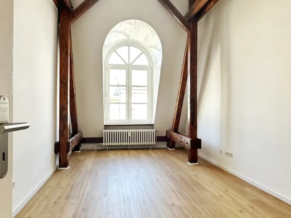 3-Zimmer-Dachgeschosswohnung in Spandau!