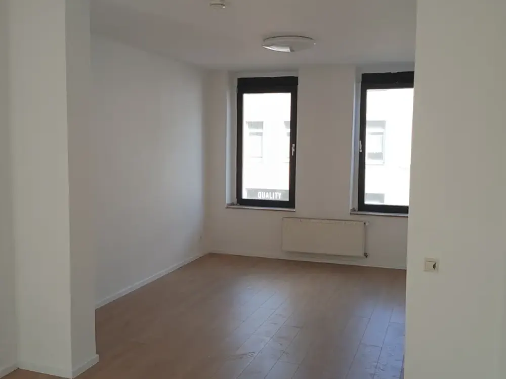 Helle zentrumsnahe 2-Zimmerwohnung im 1.OG