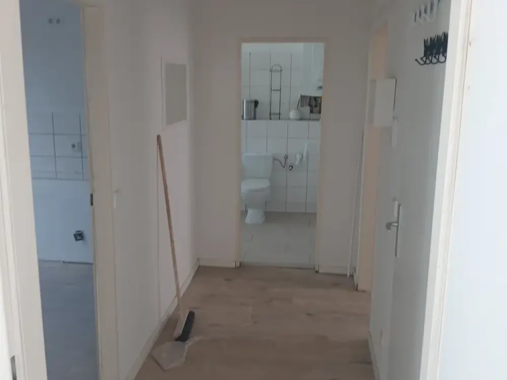 Helle zentrumsnahe 2-Zimmerwohnung im 1.OG