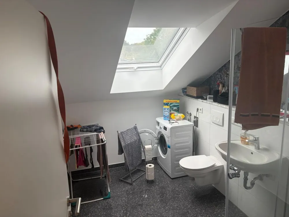 Neubau Wohnung (2023) modern und schön