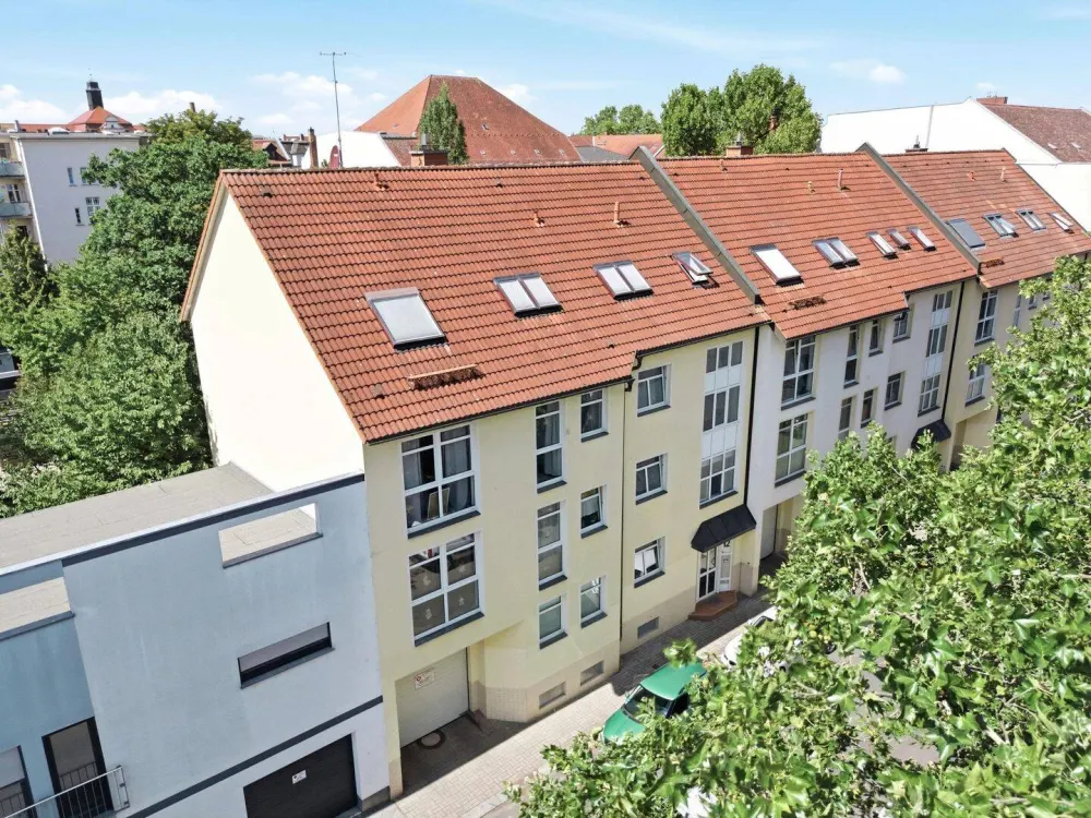 NEU: Über den Dächern des Leipziger Westens - stilvoll möbliert mit Dachterrasse und Stellplatz!