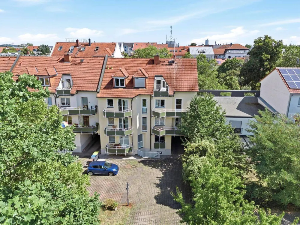 NEU: Über den Dächern des Leipziger Westens - stilvoll möbliert mit Dachterrasse und Stellplatz!