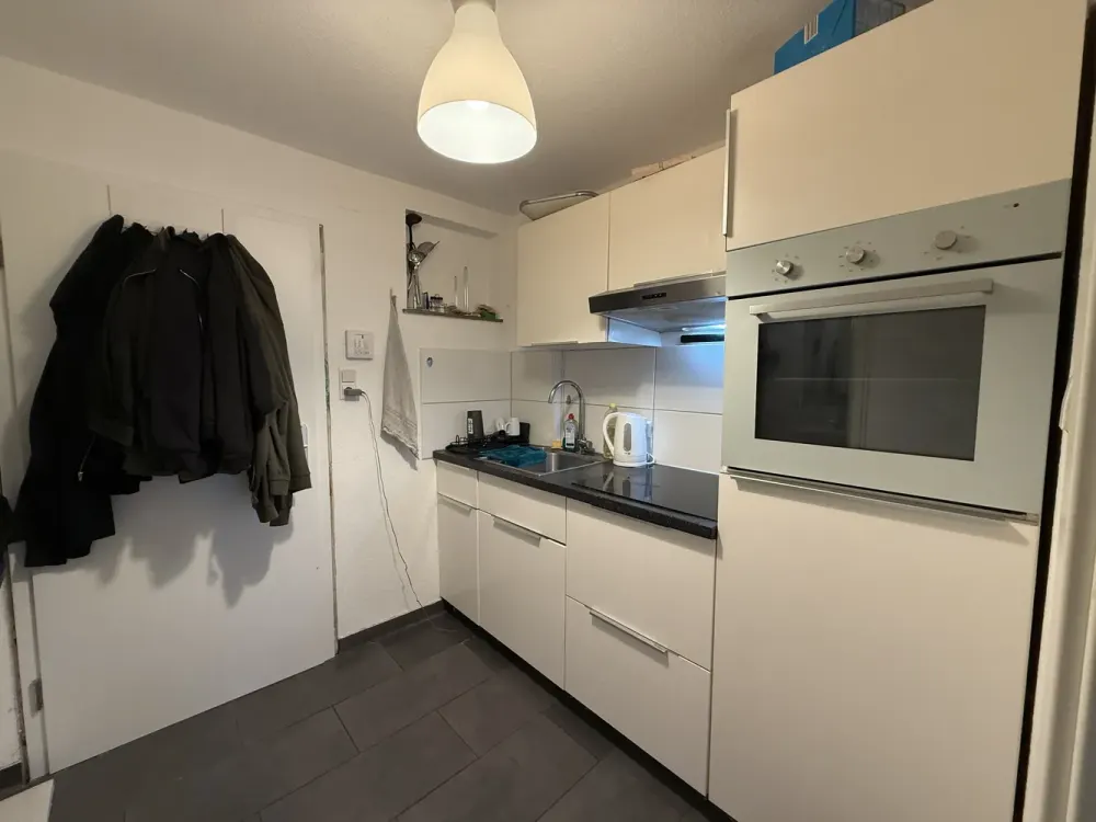 Charmante 1-Zimmer-Wohnung in Ludwigsburg-Nord mit Einbauküche & KFZ-Stellplatz