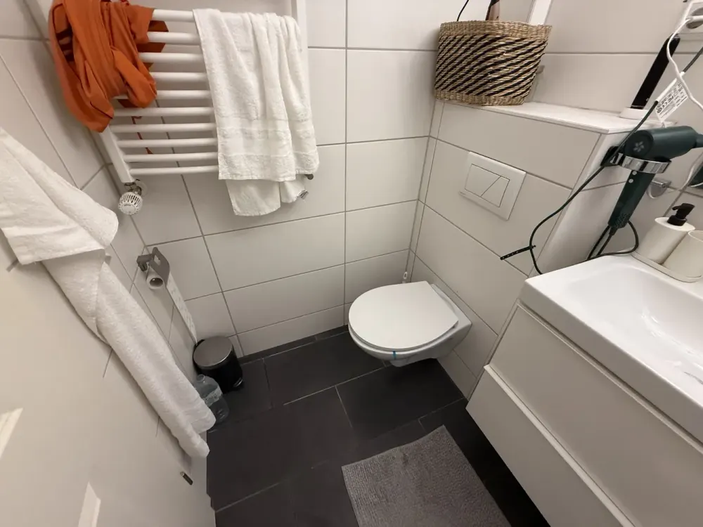Charmante 1-Zimmer-Wohnung in Ludwigsburg-Nord mit Einbauküche & KFZ-Stellplatz