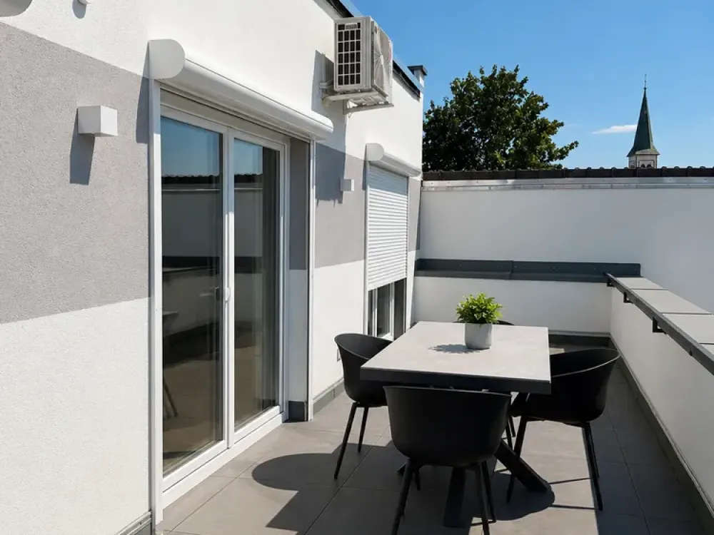 MODERNE & HELLE 3 Zimmer Wohnung mit Küche