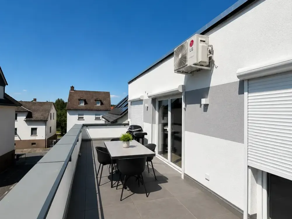 MODERNE & HELLE 3 Zimmer Wohnung mit Küche