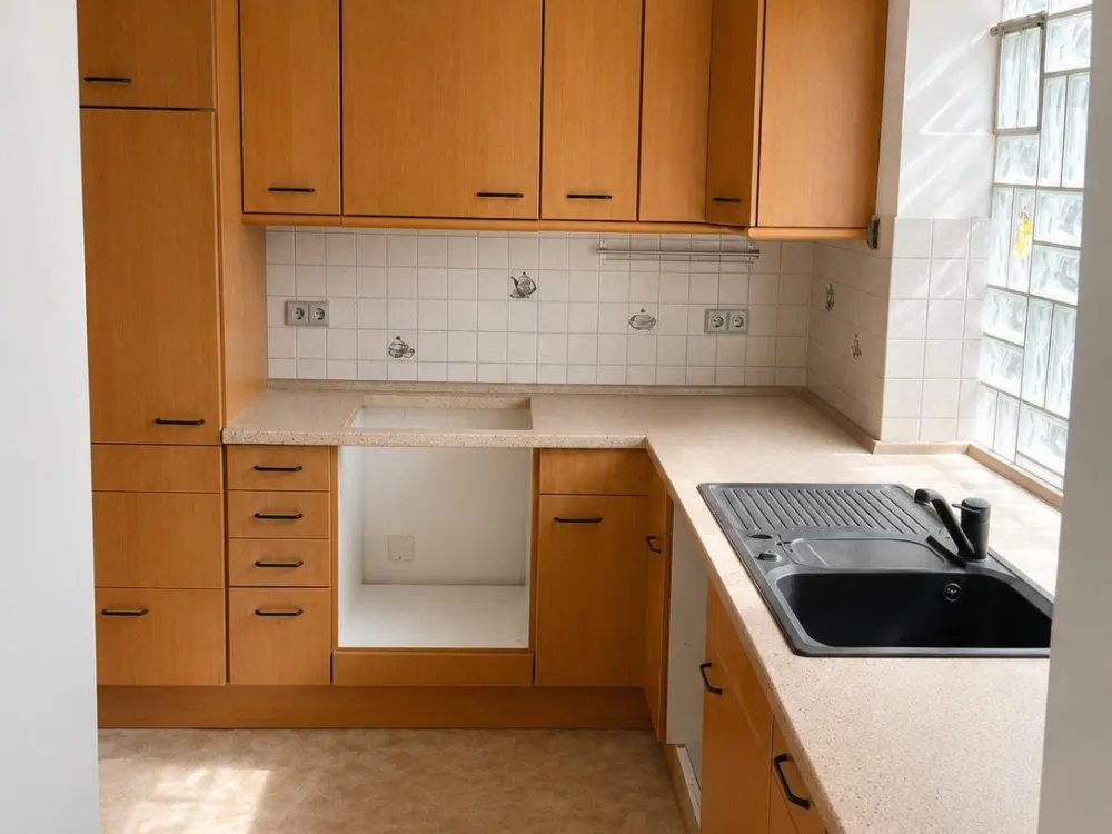 Newly Renovated 3-Room Apartment for Rent in Kandel