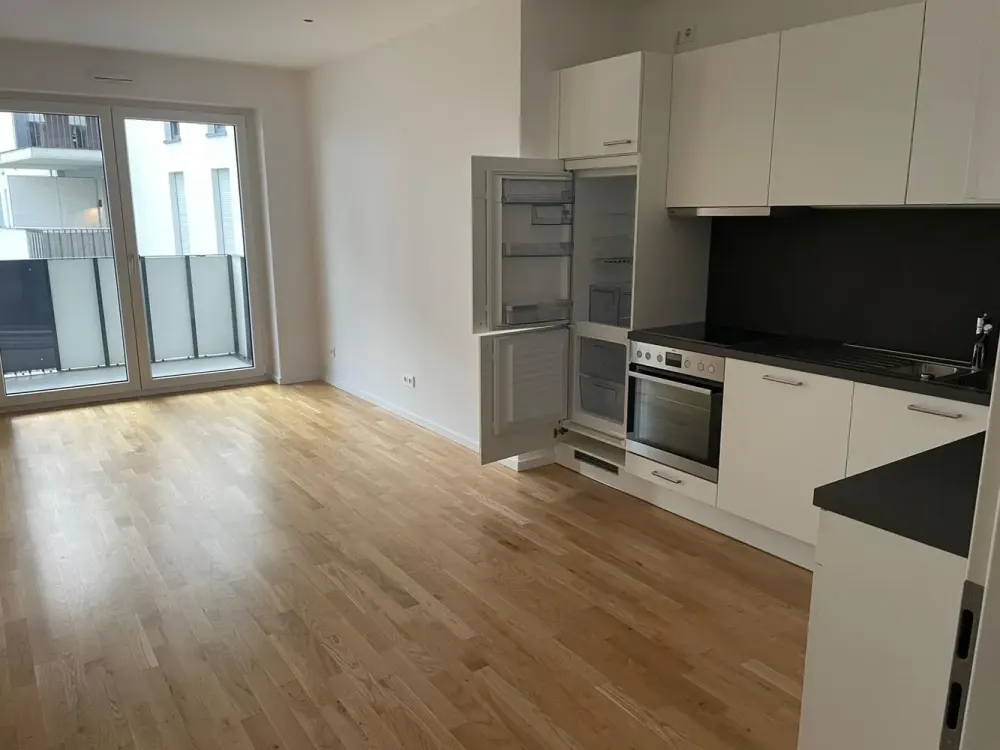 Neuwertige 4-Zimmer Wohnung in zentraler Lage