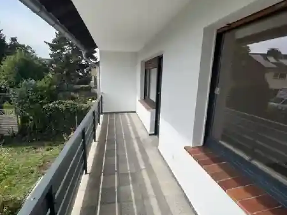 Wohnqualität zum Verlieben, 90 m², neues Bad und 6 Meter Balkon
