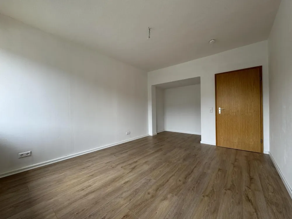 schöne 3 Zimmer Wohnung, frei ab sofort