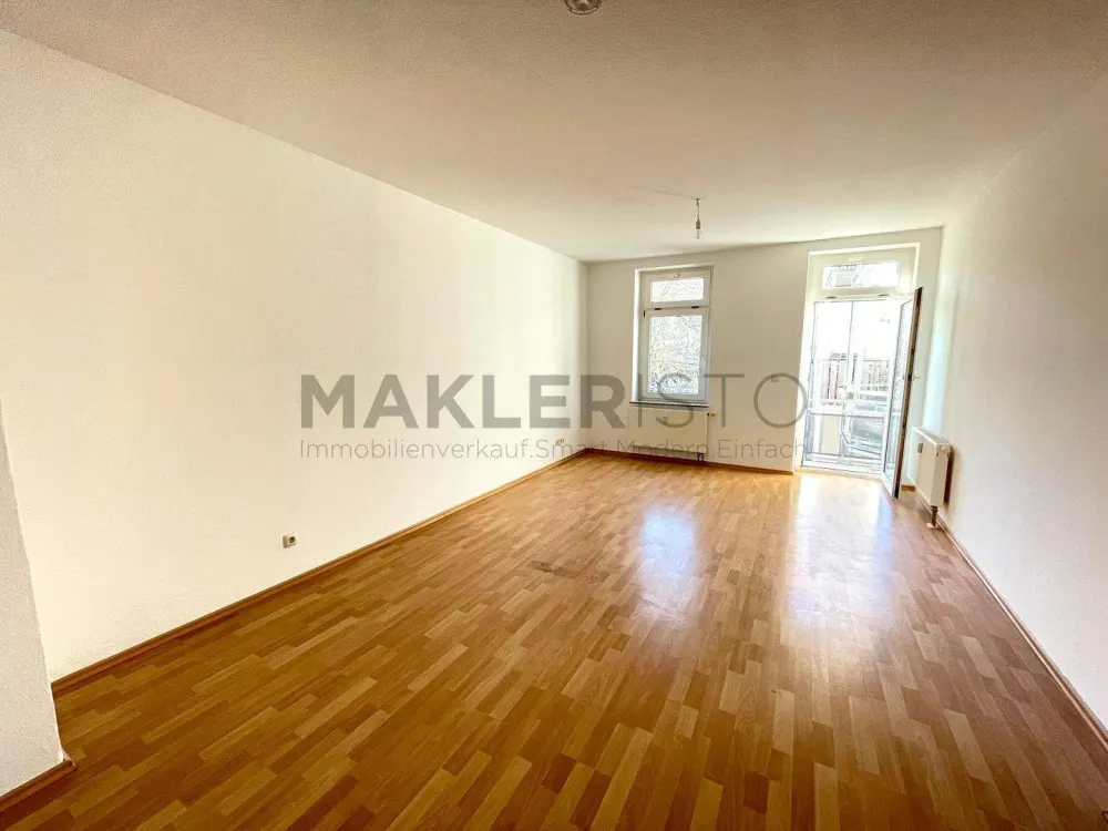 **Helle und Moderne 3-Zimmer-Wohnung mit Balkon und Wannenbad**