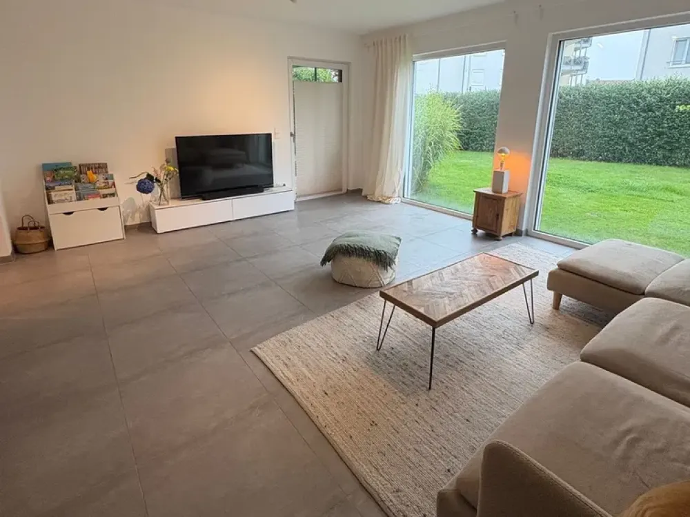TOP 4-Raum-EG-Wohnung mit gehobener Innenausstattung in Solingen
