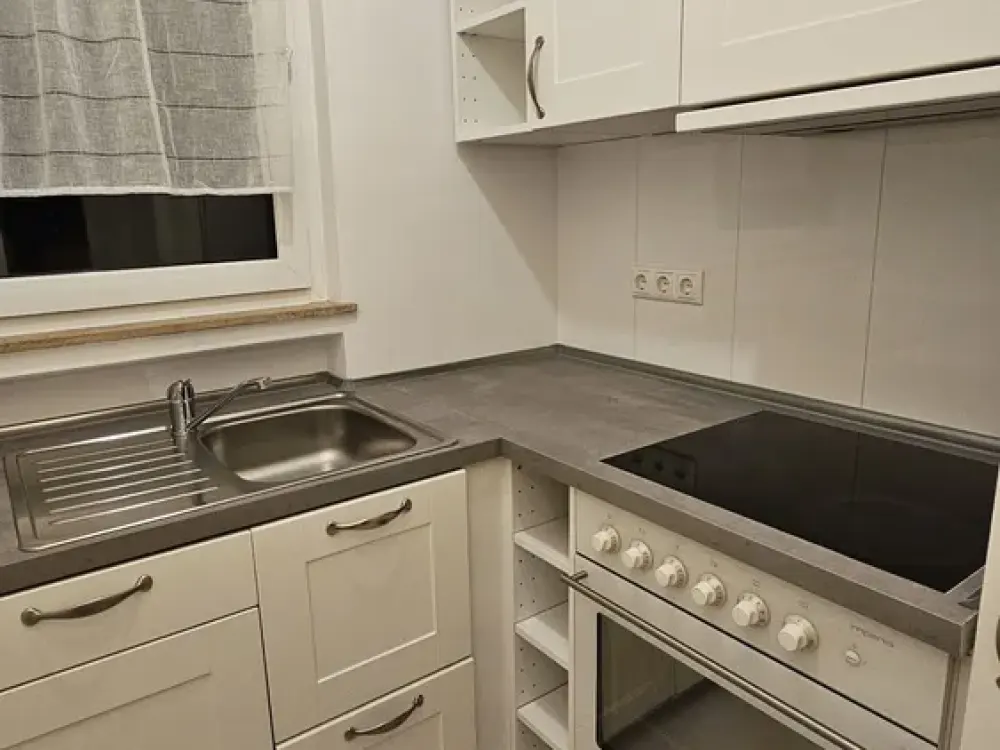 Helle Wohnung mit zwei Zimmern in Bad Homburg