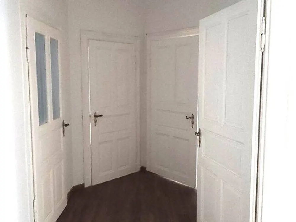 ***Gut geschnittene Wohnung mit tollem, neuen Bad***