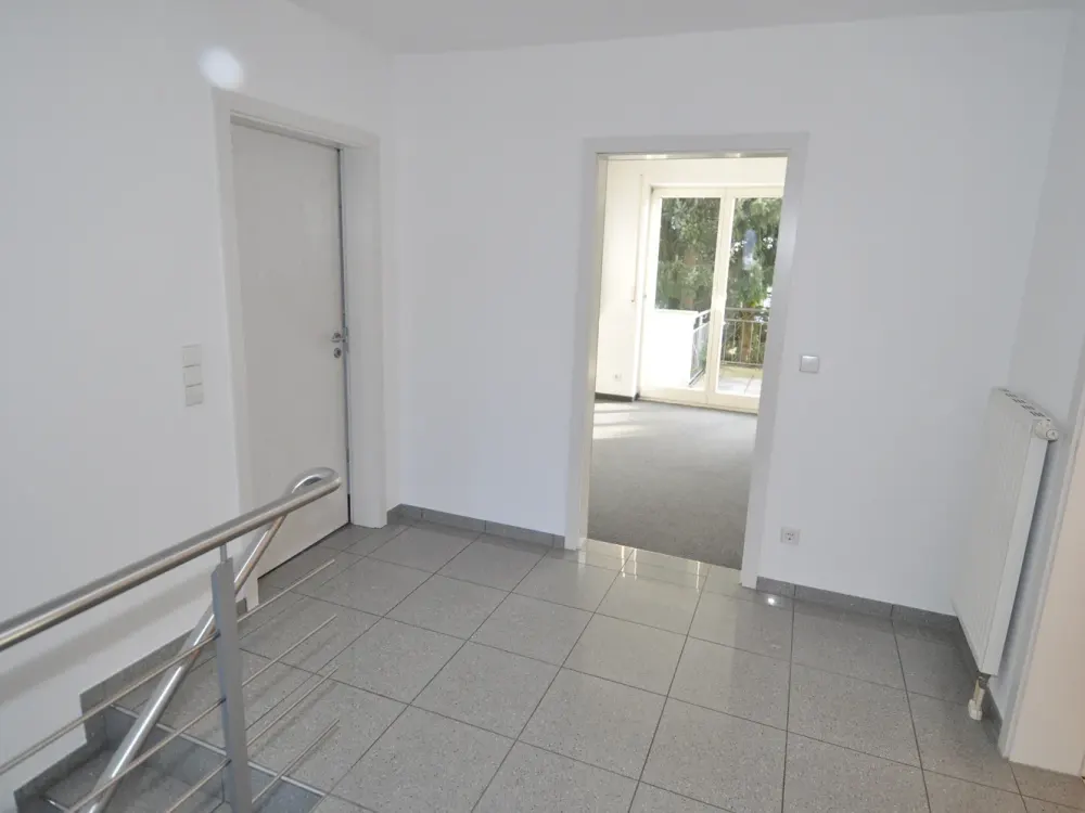 Schöne, moderne, ruhige 4,5 Zi Wohnung in Ortsrandlage FN-Ailingen
