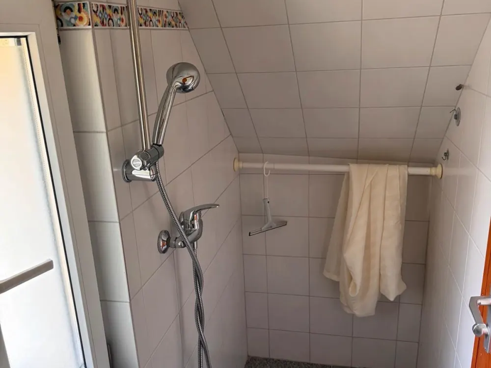 DG Wohnung in Stuttgart Ost (ab sofort verfügbar)