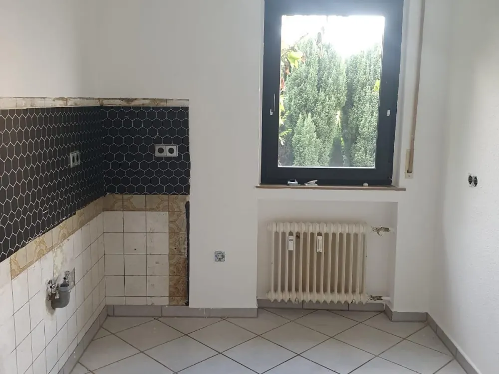 TROISDORF 100 qm 3 ZIMMER KÜCHE DIELE BAD ERDGESCHOSS GARTEN