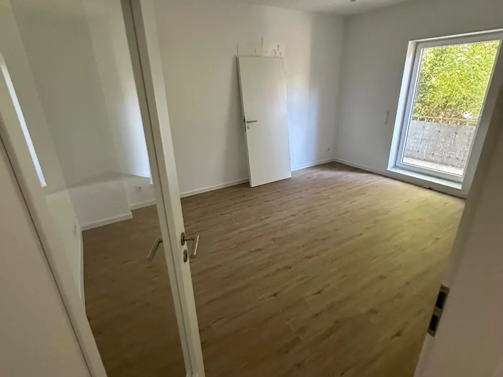 Kernsanierte 3 Zimmer Wohnung in der Neustadt